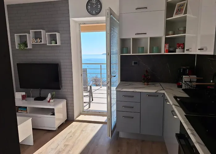 Studio Apartment Sila Rabac